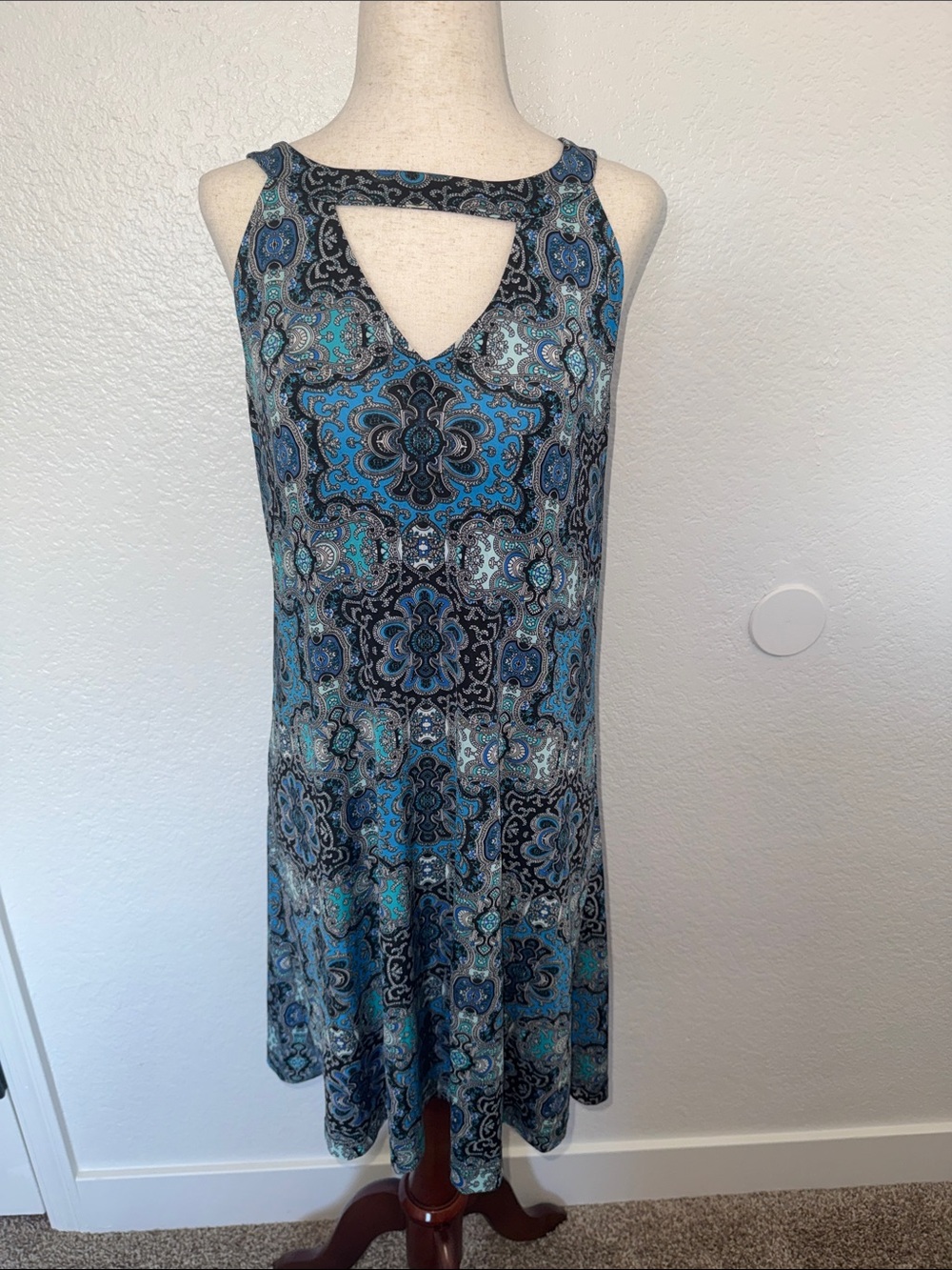 Alison Joy Blue Paisley Patterned with Neck Cutout Size Small